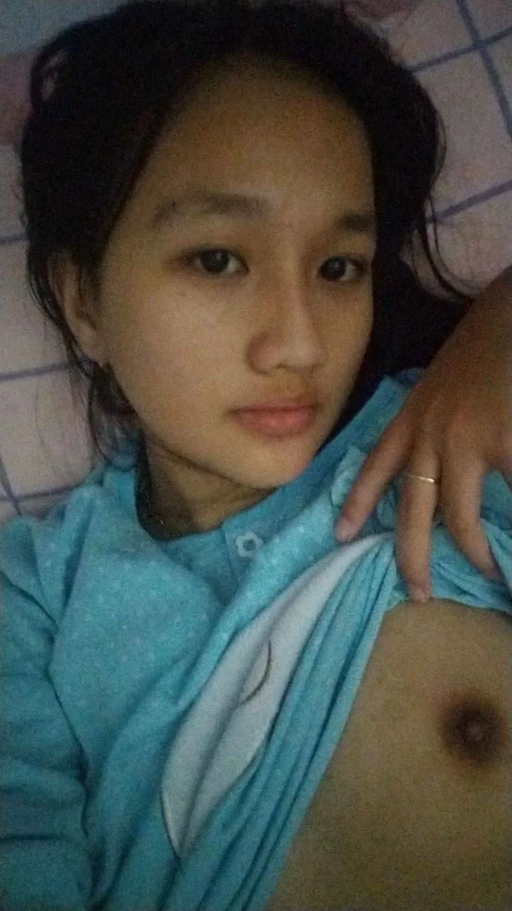 Nadia photo 6